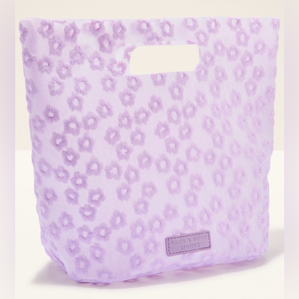 🆕🪷 BATH & BODY WORKS LIMITED EDITION “PURPLE FLORAL” FULL SIZE GIFT BAG. NEW!